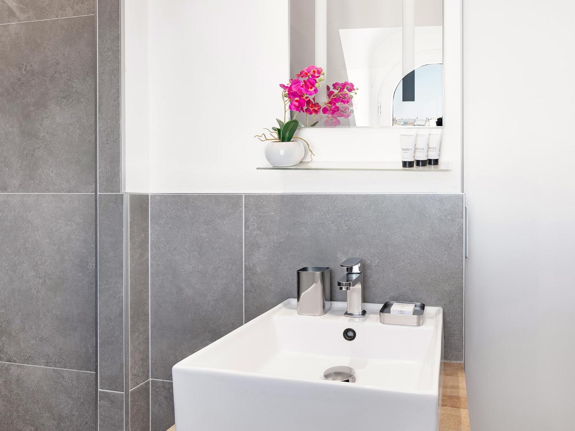 Apartamento Livinparis - Luxury Ac 2 & 3 Bedrooms Le Louvre